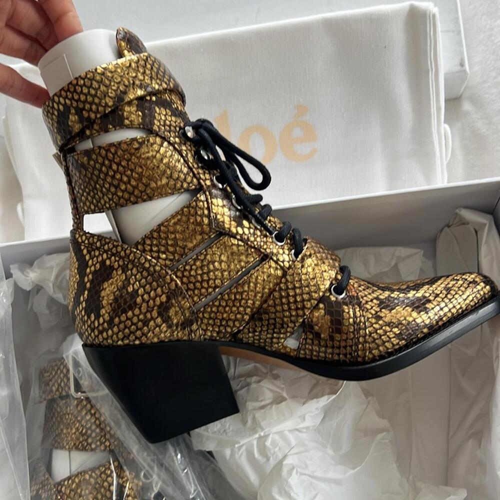 NEW CHLOÉ Rylee Python Caged Cutout Booties Harve… - image 5